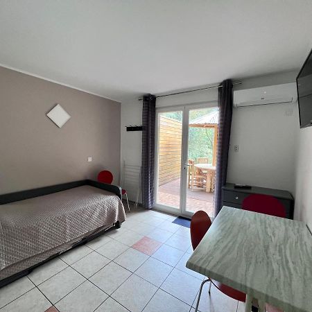 Residence Les Caraibes Сериньян Экстерьер фото